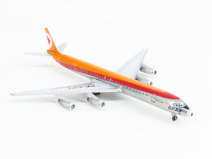 1:400 Aero Classics Die-Cast CP Air McDonnell Douglas DC-8-63CF Airliner