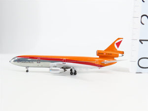 1:400 Aero Classics Die-Cast CP Air McDonnell Douglas DC-10-30 Airliner