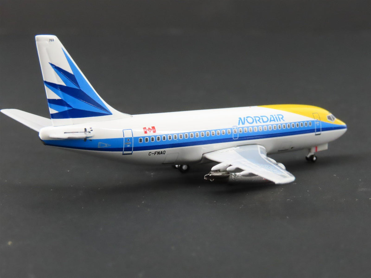 1:400 Aero Classics Die-Cast Nordair Boeing B737 Airliner