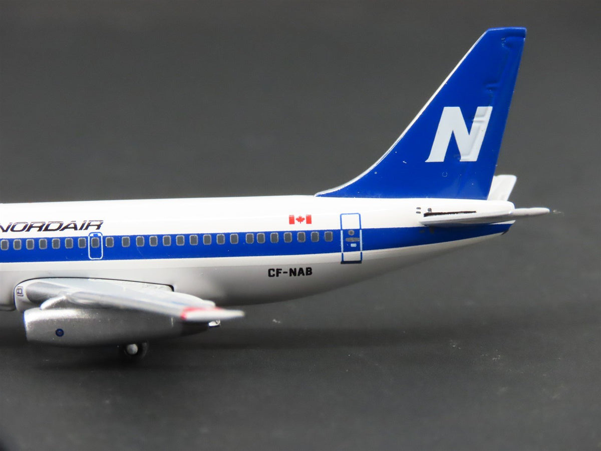 1:400 Aero Classics Die-Cast Nordair Boeing B737-200 Airliner