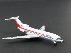 1:400 Aero Classics Die-Cast Wardair Boeing B727-11 Airliner