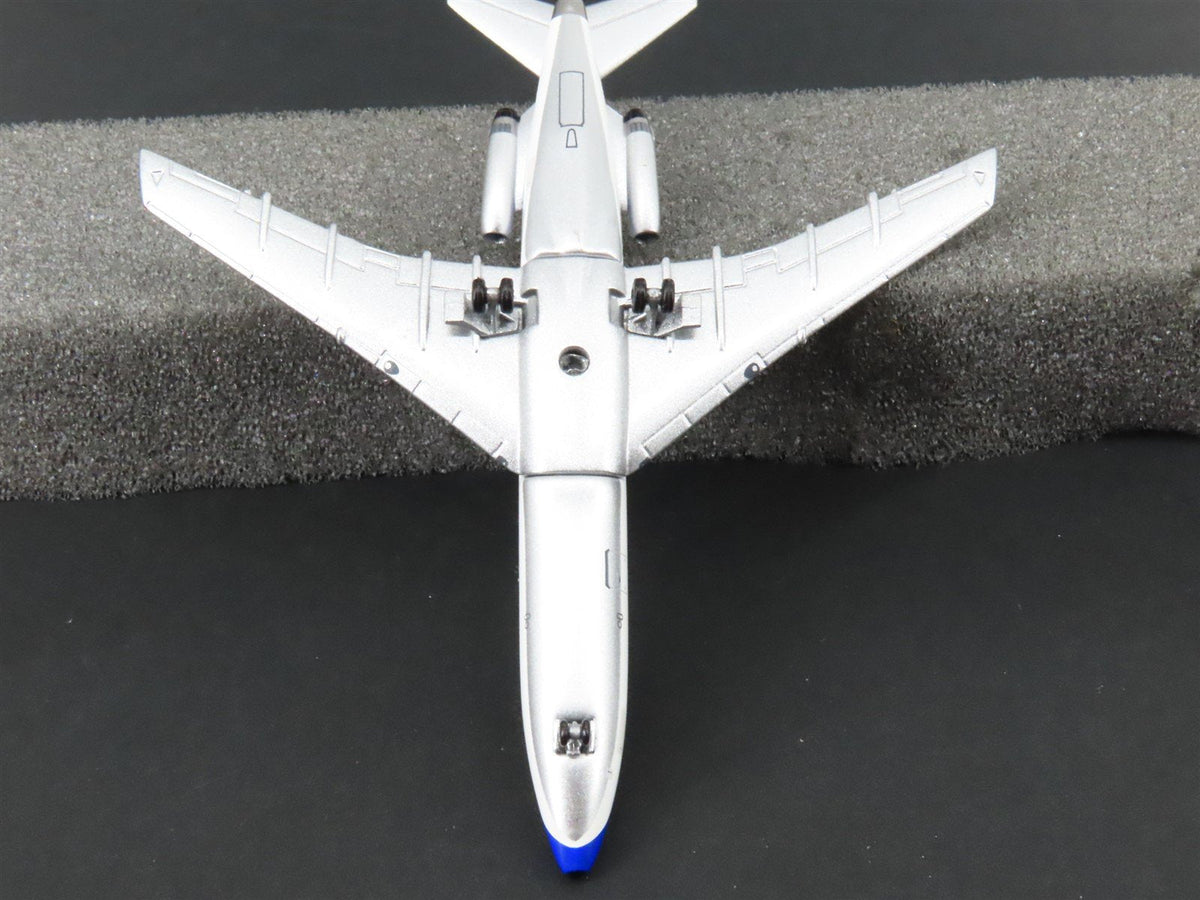 1:400 Aero Classics Die-Cast Quebecair Boeing B727 Airliner