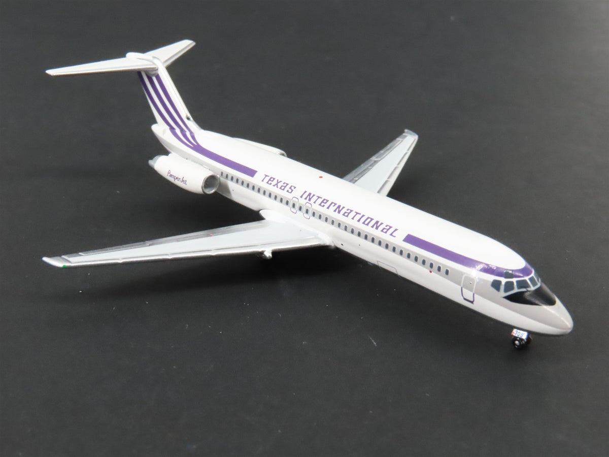 1:400 Aero Classics DieCast Tex International McDonnell Douglas DC-9-31 Airliner