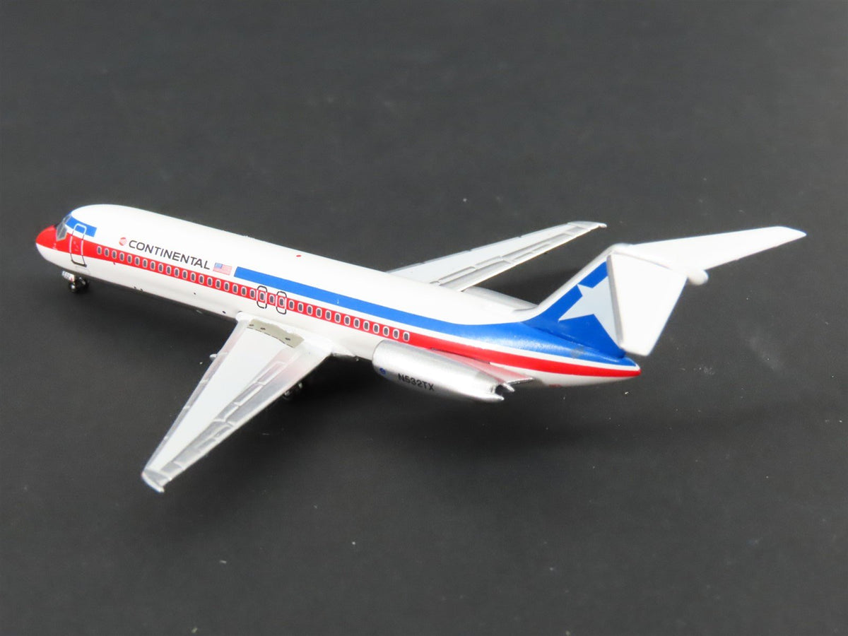 1:400 Aero Classics Die-Cast Continental McDonnell Douglas DC-9-32 Airliner