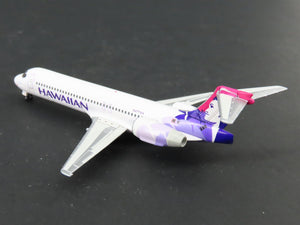 1:400 Dragon Wings 55294 Die-Cast Hawaiian Boeing B717-22A Airliner w/ Stand