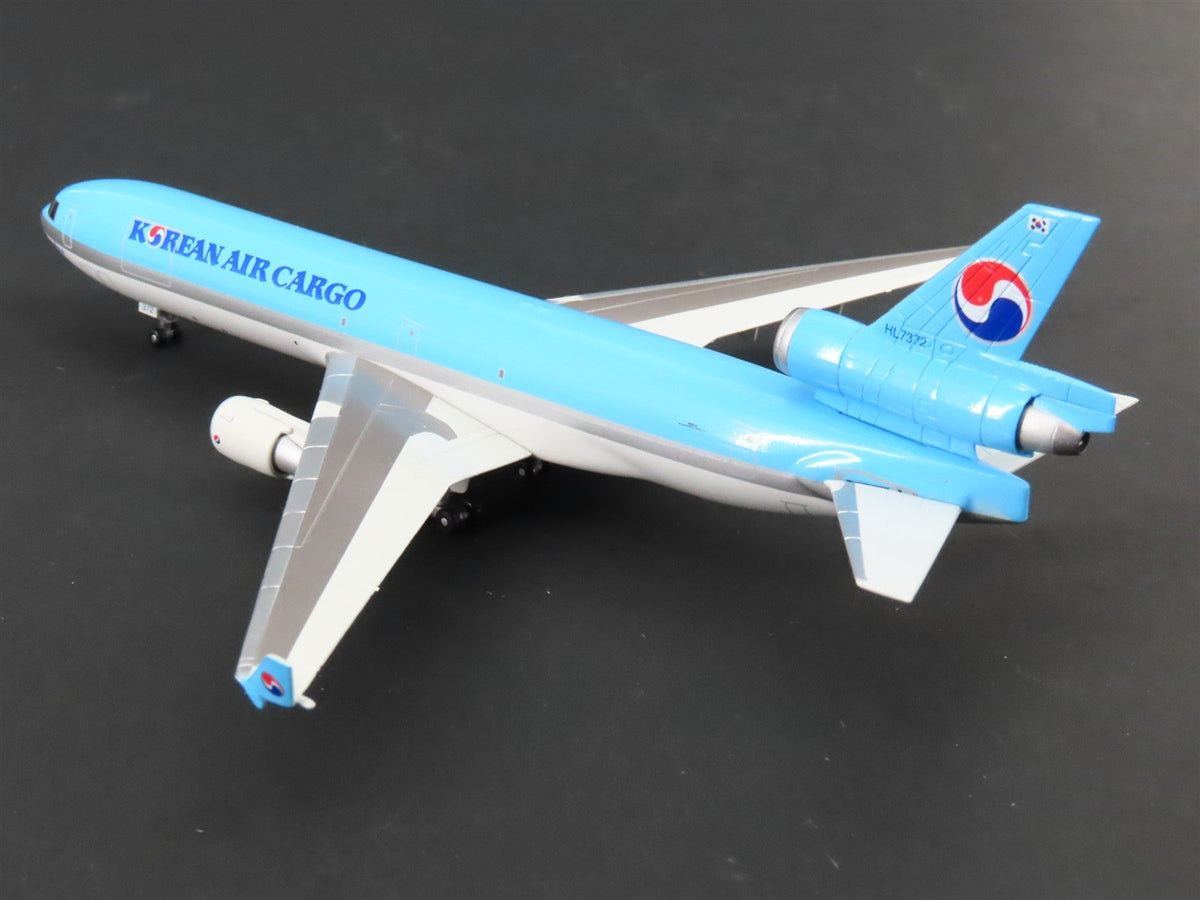 1:400 Dragon Wings 55297 DieCast Korean McDonnell Douglas MD-11 Airliner w/Stand