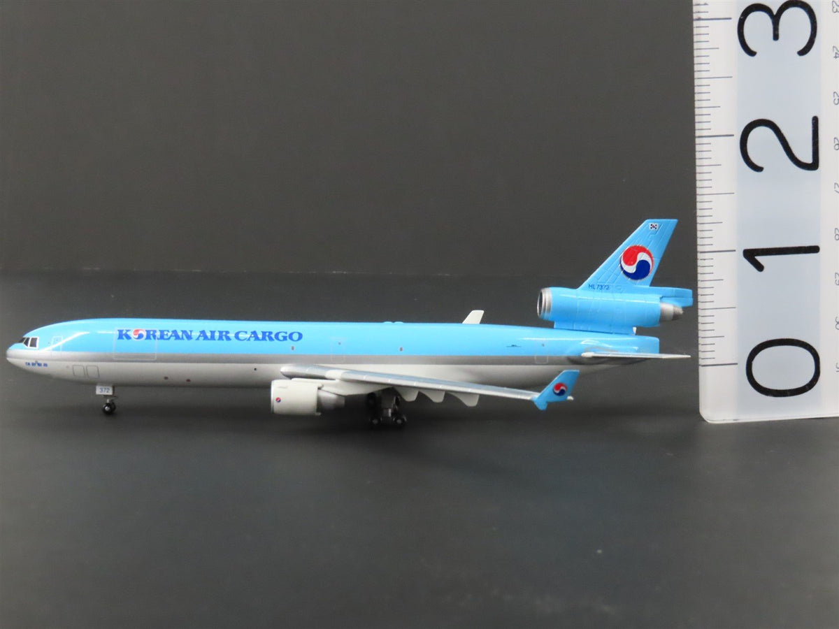 1:400 Dragon Wings 55297 DieCast Korean McDonnell Douglas MD-11 Airliner w/Stand