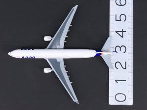 1:400 Dragon Wings 55002 Thai Airbus A330-300 Airliner w/Stand