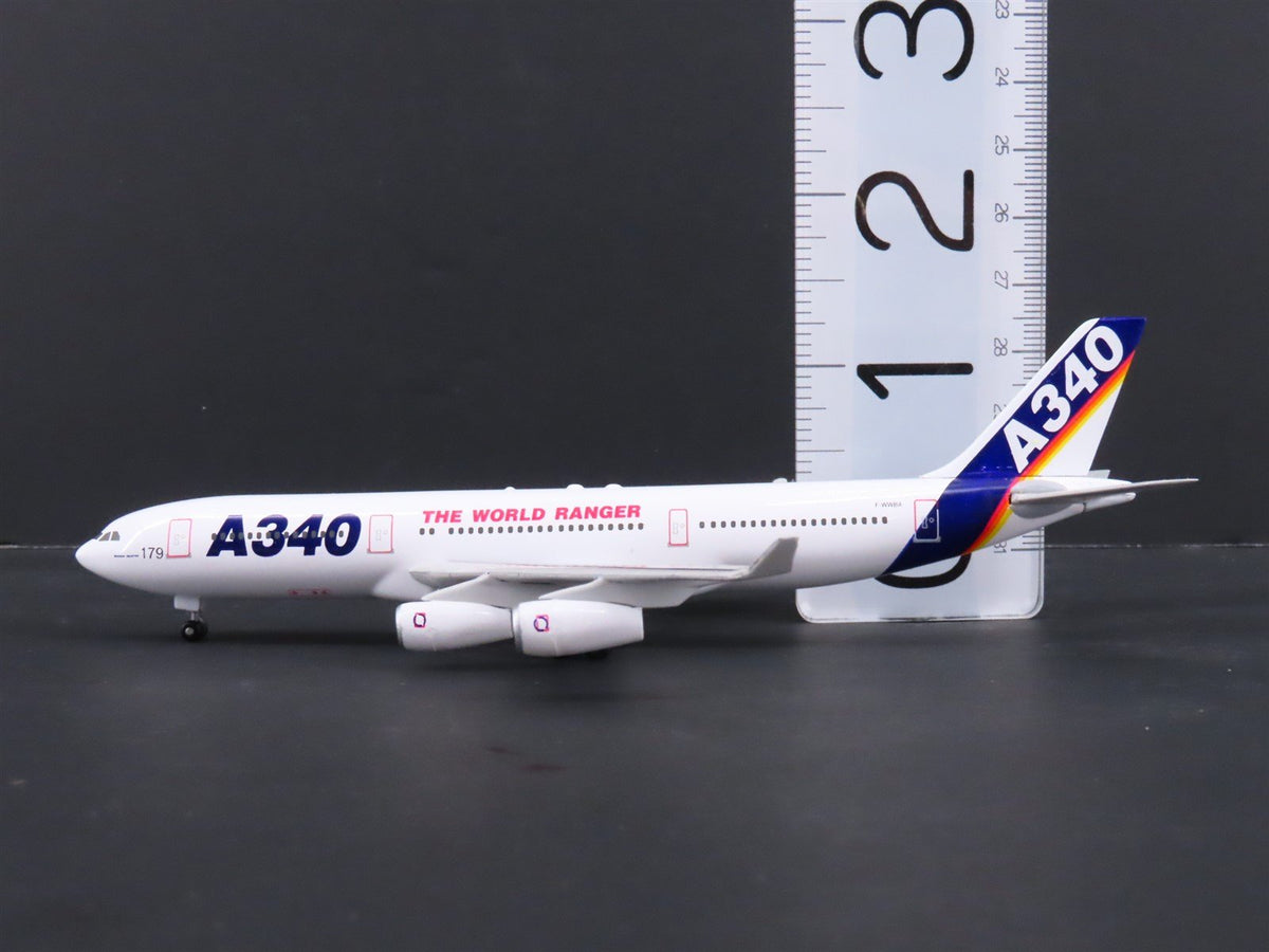 1:400 Dragon Wings 55013 Airbus Industrie A340-200 Airliner w/Stand
