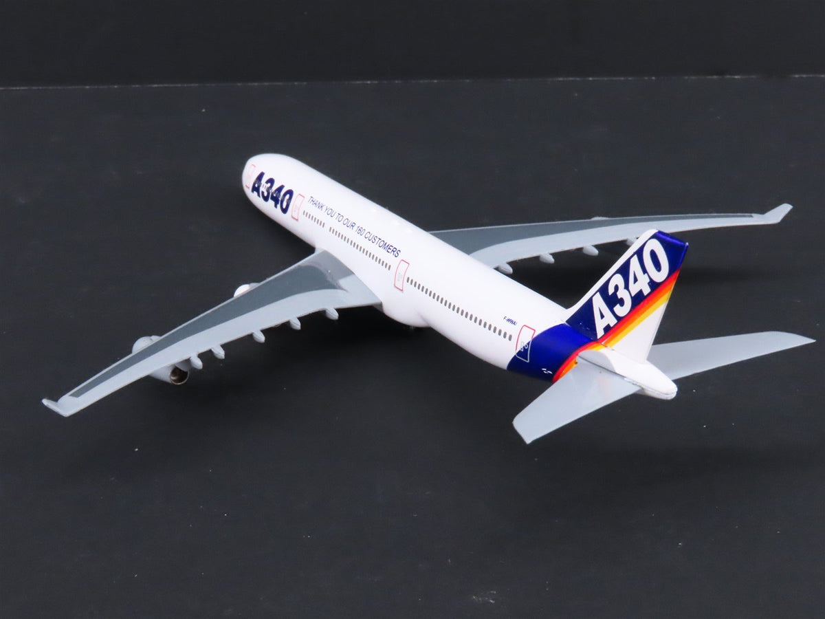 1:400 Dragon Wings 55001 Airbus Industrie A340-300 Airliner w/Stand