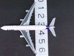 1:400 Dragon Wings 55001 Airbus Industrie A340-300 Airliner w/Stand