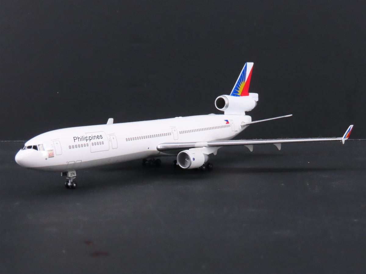 1:400 Dragon Wings 55060 DieCast Philippine McDonnell Douglas MD-11F Airliner