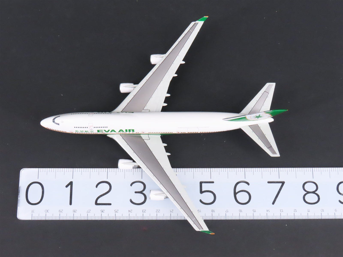 1:400 Dragon Wings JXM147 &quot;Jet-X&quot; Eva Air Boeing B747-400 Airliner w/Stand