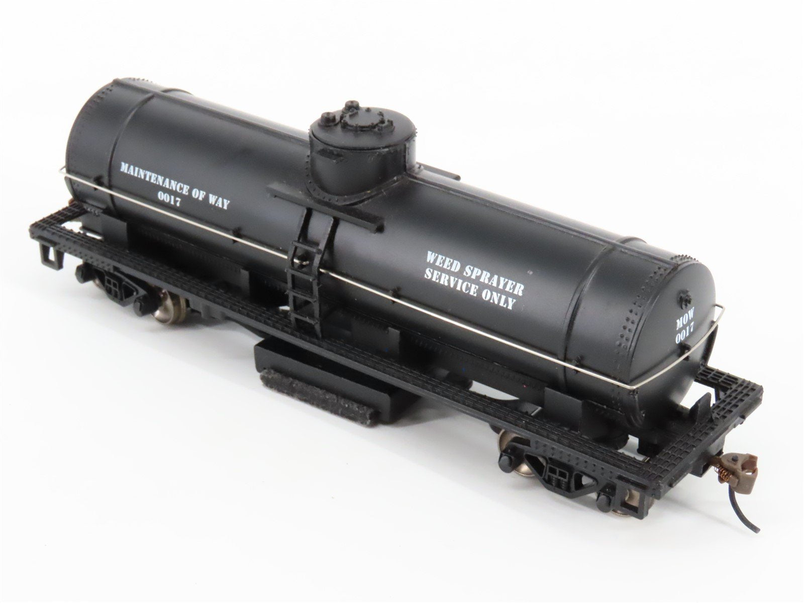 HO Bachmann Silver Series 16301 Weed Spraying Service Track Cleaning Tank Car