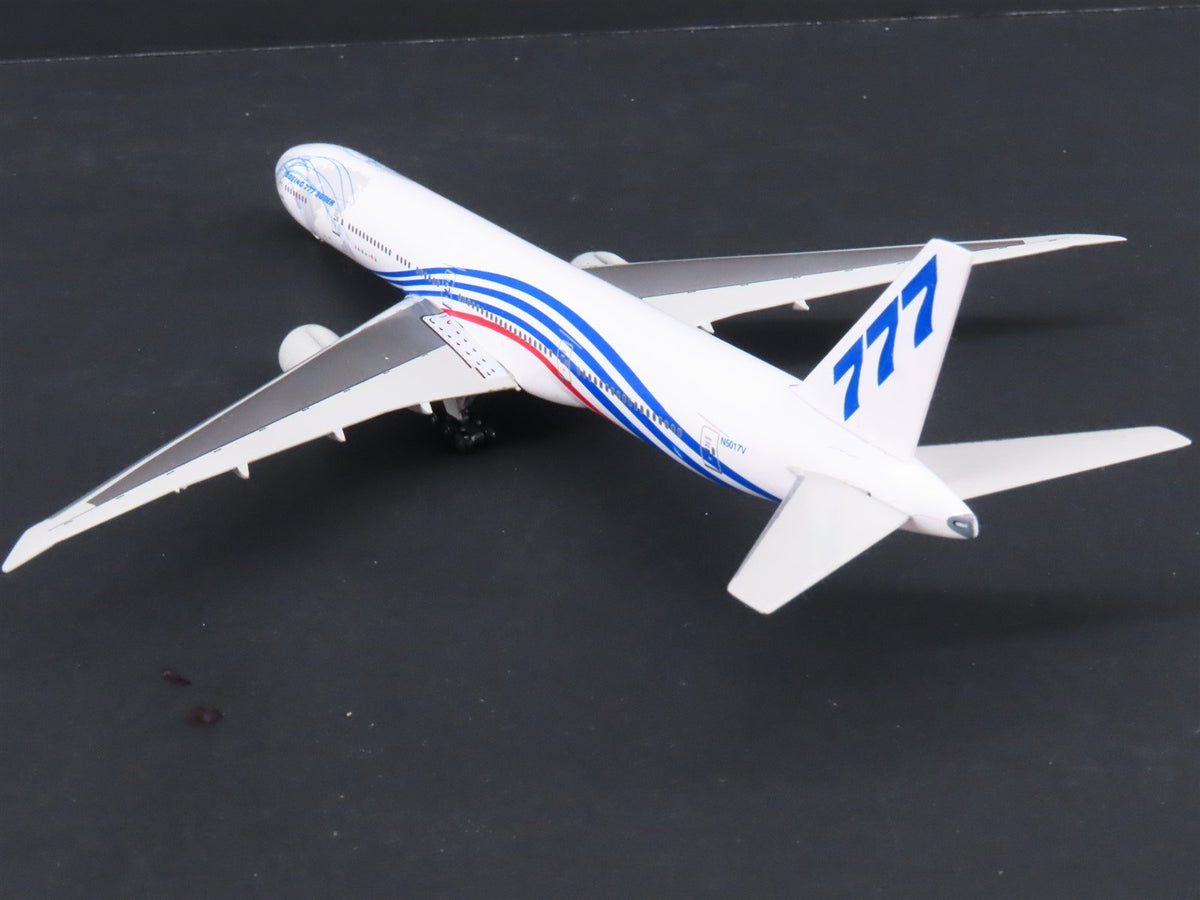 1:400 Dragon Wings JXM143 &quot;Jet-X&quot; United Airlines Boeing B777 Airliner w/Stand