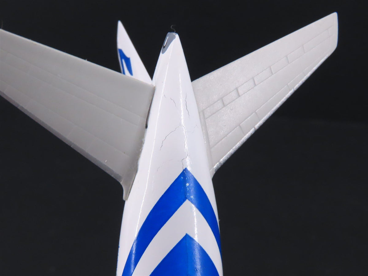 1:400 Dragon Wings JXM143 &quot;Jet-X&quot; United Airlines Boeing B777 Airliner w/Stand