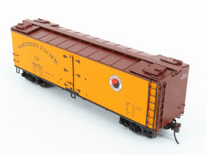 HO Scale Red Caboose RR-34431-11 NP Northern Pacific Wooden Ice Reefer #90674