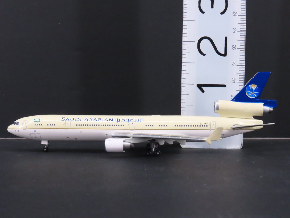 1:400 Dragon Wings JX088 Saudi Arabian McDonnell Douglas MD11 Airliner w/ Stand