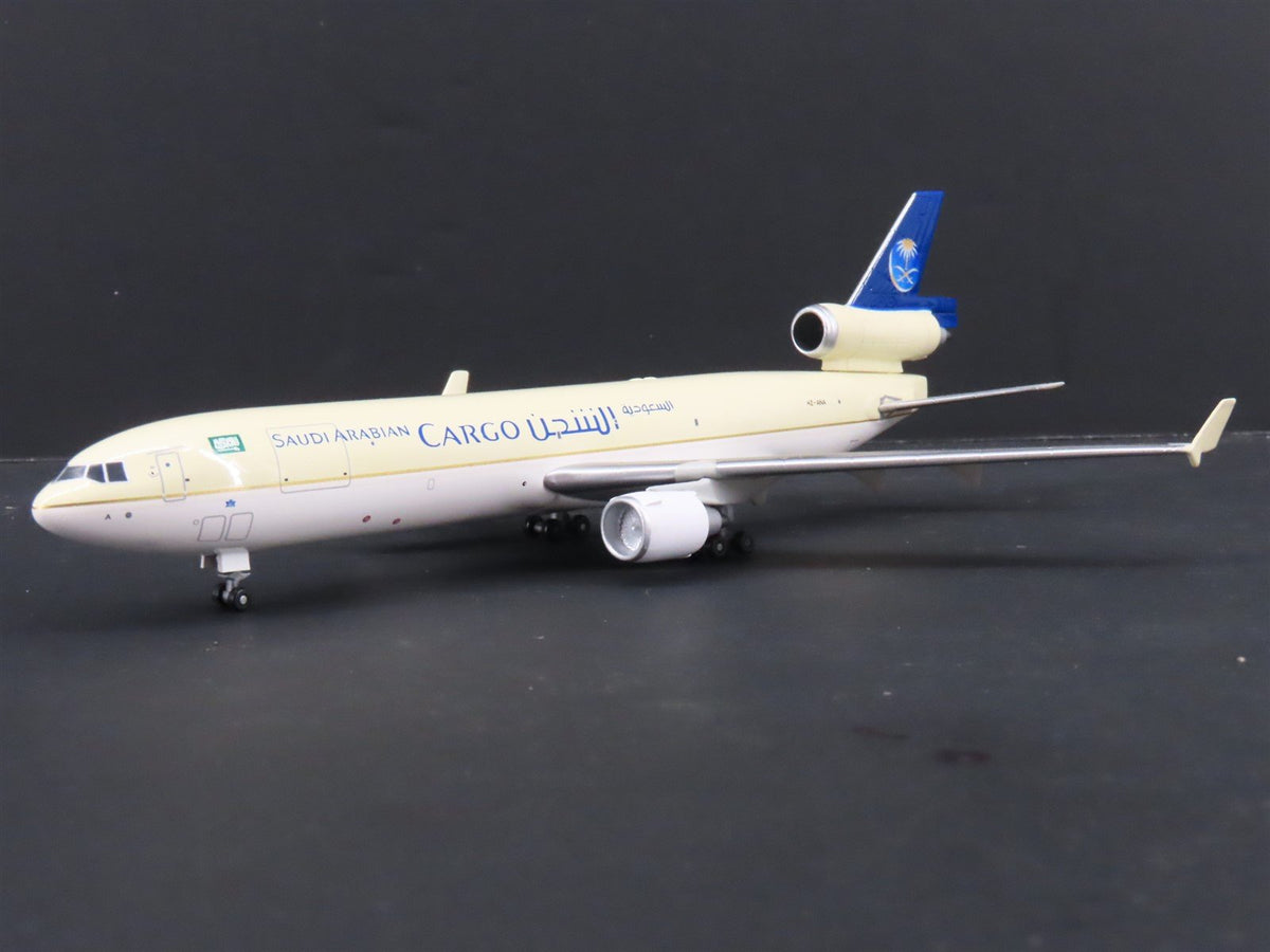 1:400 Dragon Wings JX089 Saudi Arabian McDonnell Douglas MD11 Airliner w/ Stand