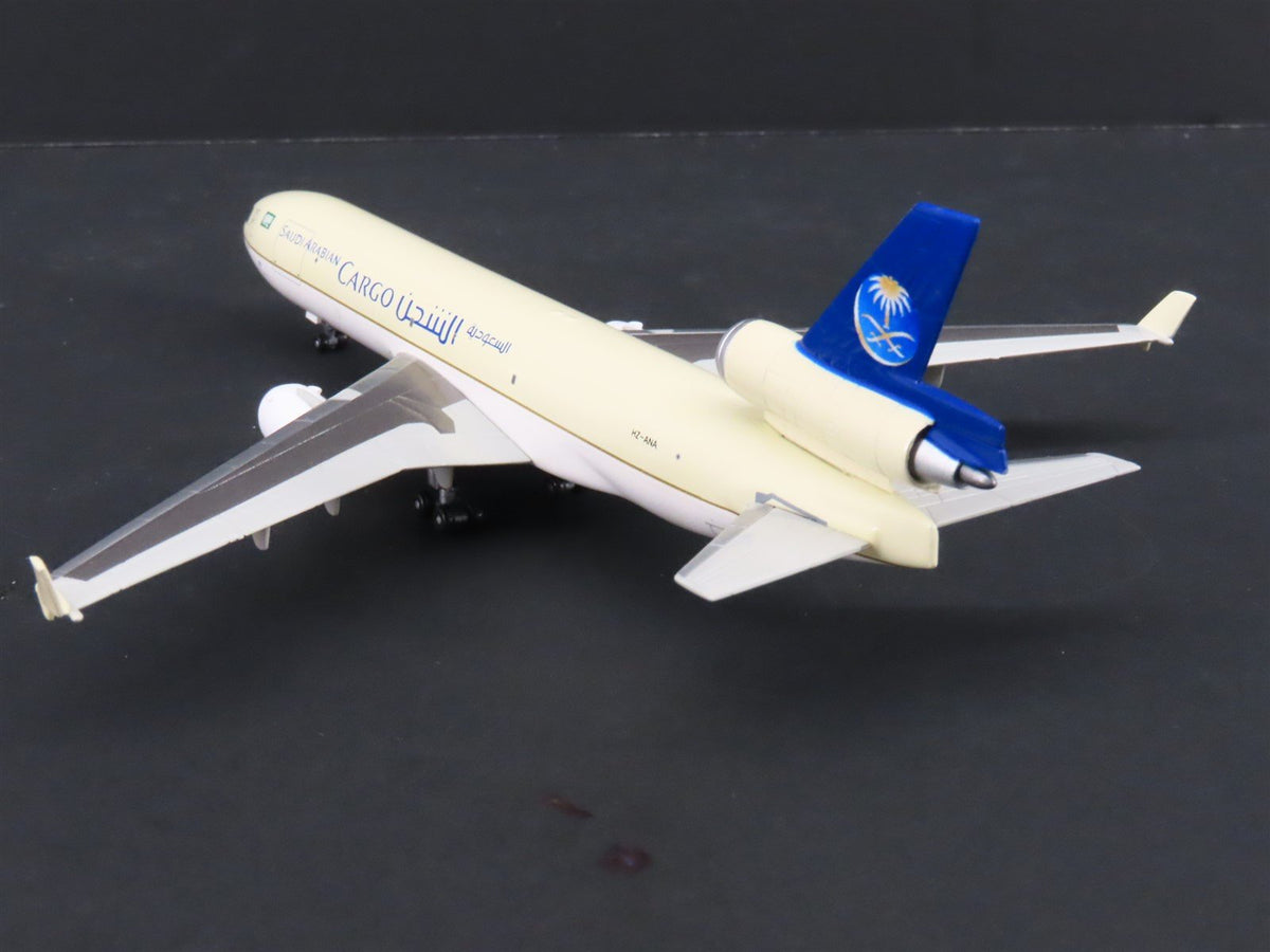 1:400 Dragon Wings JX089 Saudi Arabian McDonnell Douglas MD11 Airliner w/ Stand