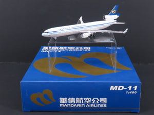 1:400 Dragon Wings Mandarin Airlines McDonnell Douglas MD11 Airliner w/ Stand