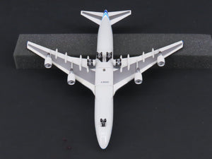 1:400 Dragon Wings Mandarin Airlines Boeing 747-400 Airliner w/ Stand