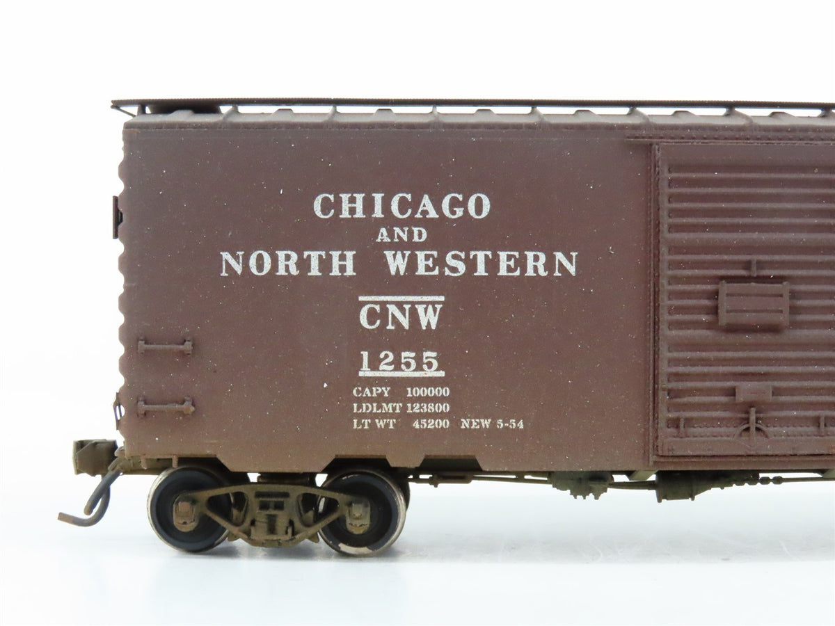 HO InterMountain 45402-02 CNW Overland Route 40&#39; Boxcar #1255 - Custom Weathered