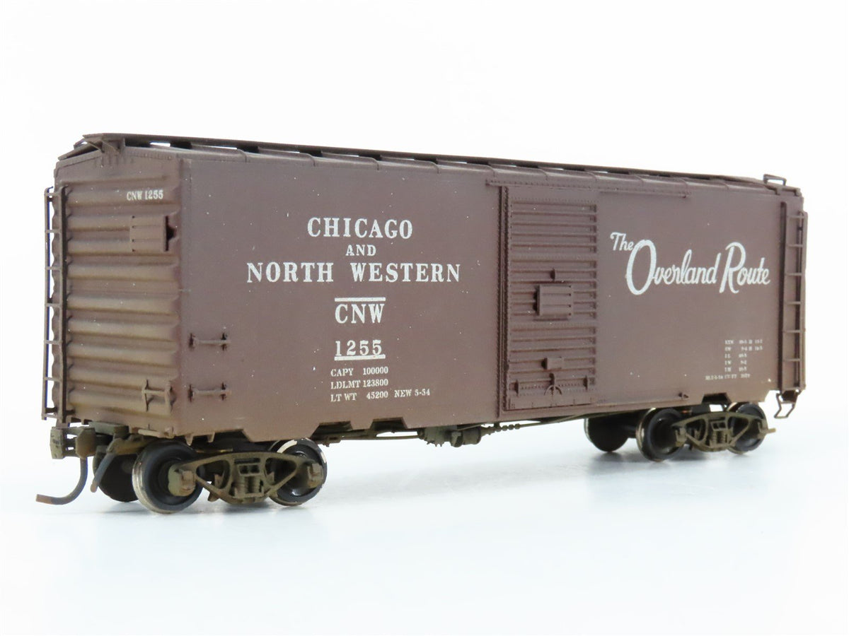 HO InterMountain 45402-02 CNW Overland Route 40&#39; Boxcar #1255 - Custom Weathered