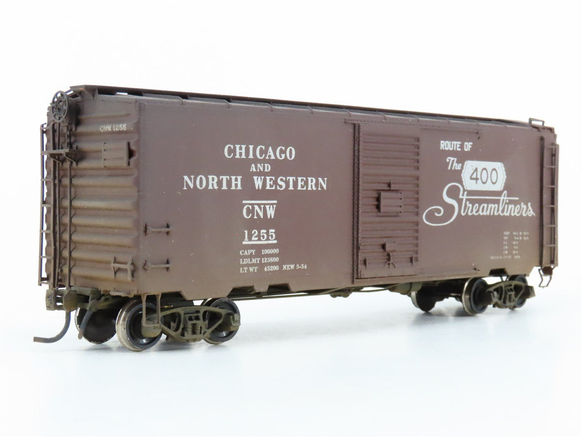 HO InterMountain 45402-02 CNW Overland Route 40&#39; Boxcar #1255 - Custom Weathered