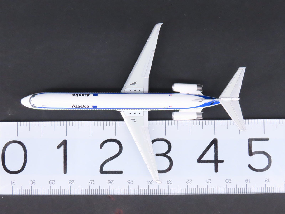 1:400 Dragon Wings JX081 Alaska Airlines McDonnell Douglas MD-82 Airliner wStand