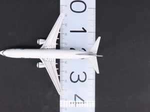 1:400 Dragon Wings JX075 Alaska Airlines Boeing 737-900 Airliner wStand