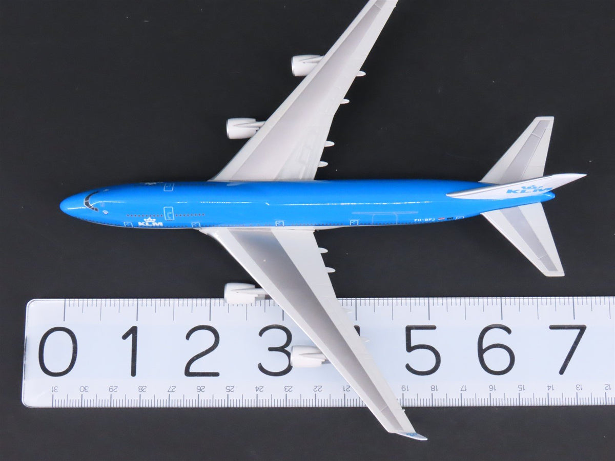 1:400 Dragon Wings KLM Royal Dutch Airlines Boeing 747-400 Airliner wStand