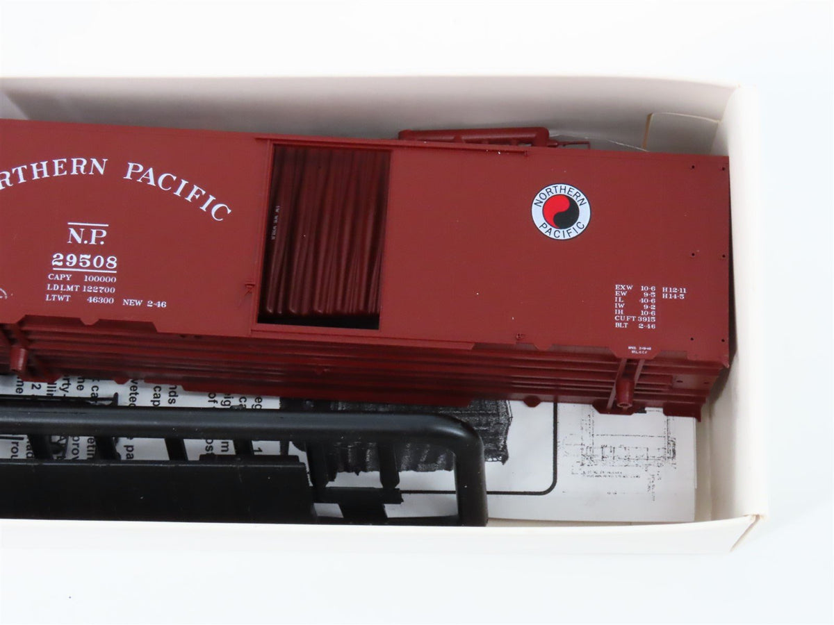 HO Branchline Blueprint Series Kit #1425 NP Northern Pacific Box Car #29508