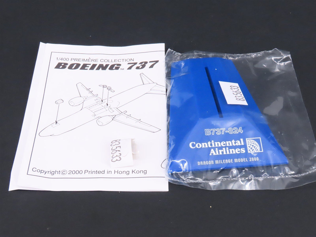 1:400 Dragon Wings 55229 Continental Airlines B737-824 Airliner w/Stand