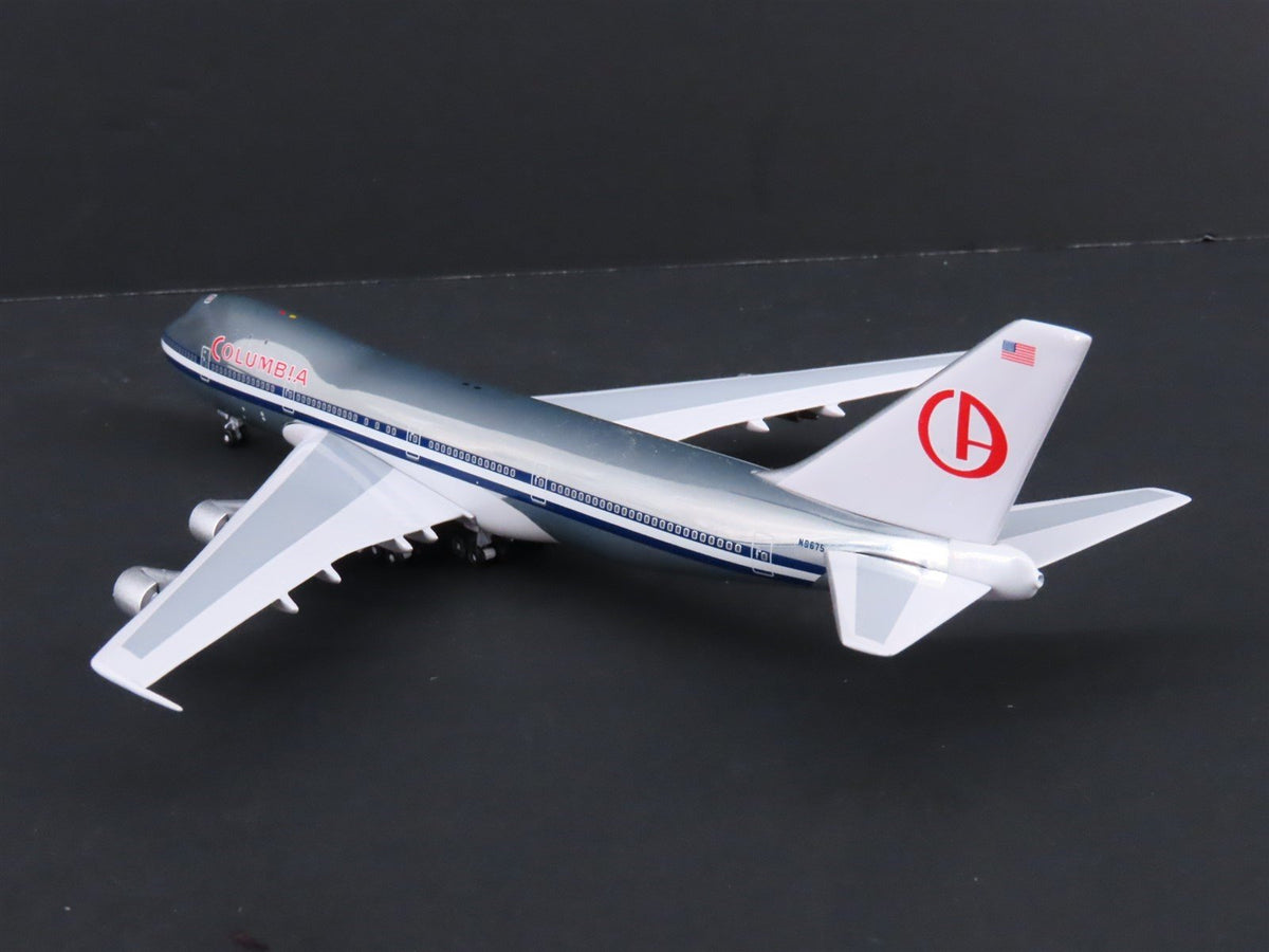 1:400 Scale Your Craftsman Columbia Airlines B747-123 #N9675