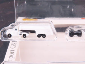 1:400 Scale Aero Classics White Airport GSE (Ground Support Equipment) 17-Pcs.