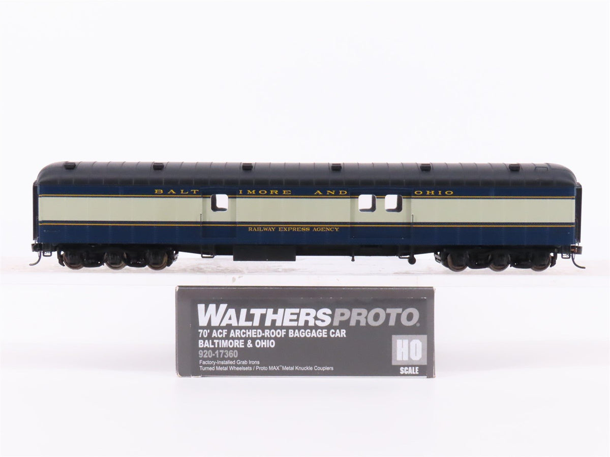 HO Scale Walthers Proto 920-17360 B&amp;O Baltimore &amp; Ohio 70&#39; Baggage Passenger Car