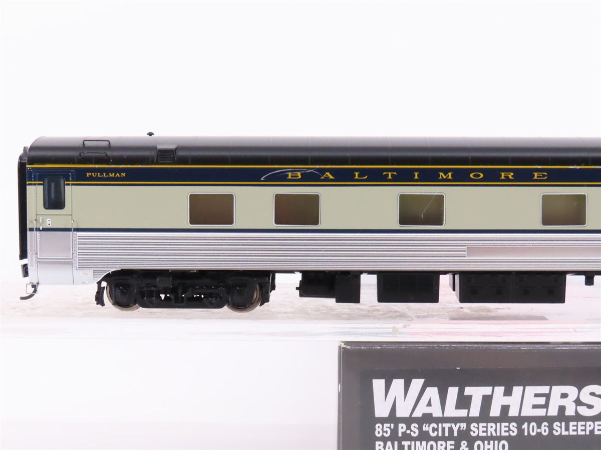 HO Walthers Proto 920-9408 B&amp;O Baltimore &amp; Ohio 85&#39; Sleeper Passenger - Lighted