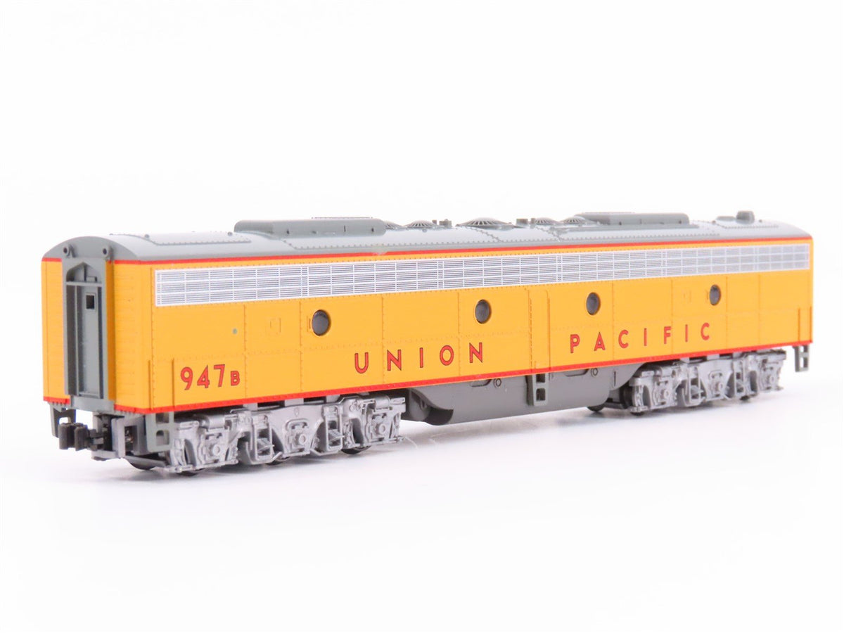 N Scale Kato 176-5356 UP Union Pacific E8B Diesel Locomotive #947B