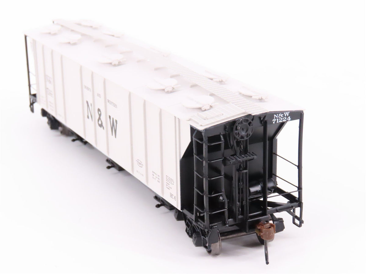 HO Scale Athearn ATH73500 N&amp;W Norfolk &amp; Western 3-Bay Covered Hopper #71224