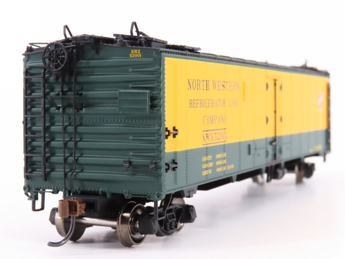 HO Scale Athearn ATH97356 NWX North Western 50&#39; Ice Bunker Reefer #52001