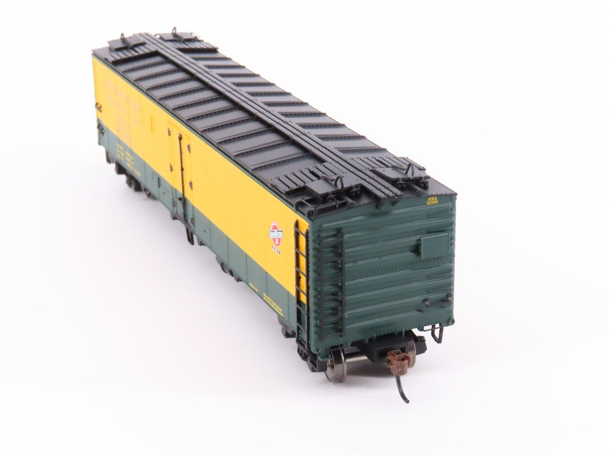 HO Scale Athearn ATH97358 NWX North Western 50&#39; Ice Bunker Reefer #52015