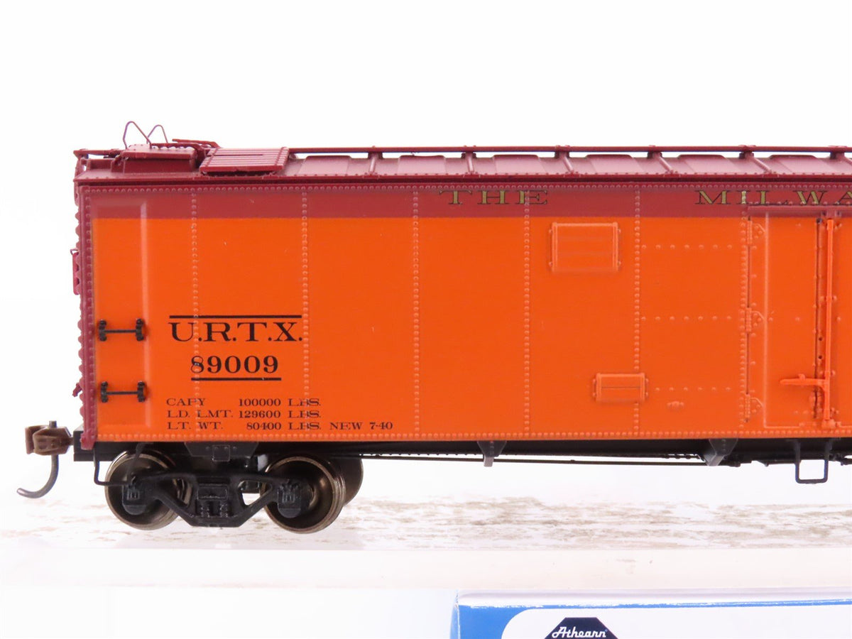 HO Scale Athearn ATH97362 URTX Milwaukee Road 50&#39; Ice Bunker Reefer #89009