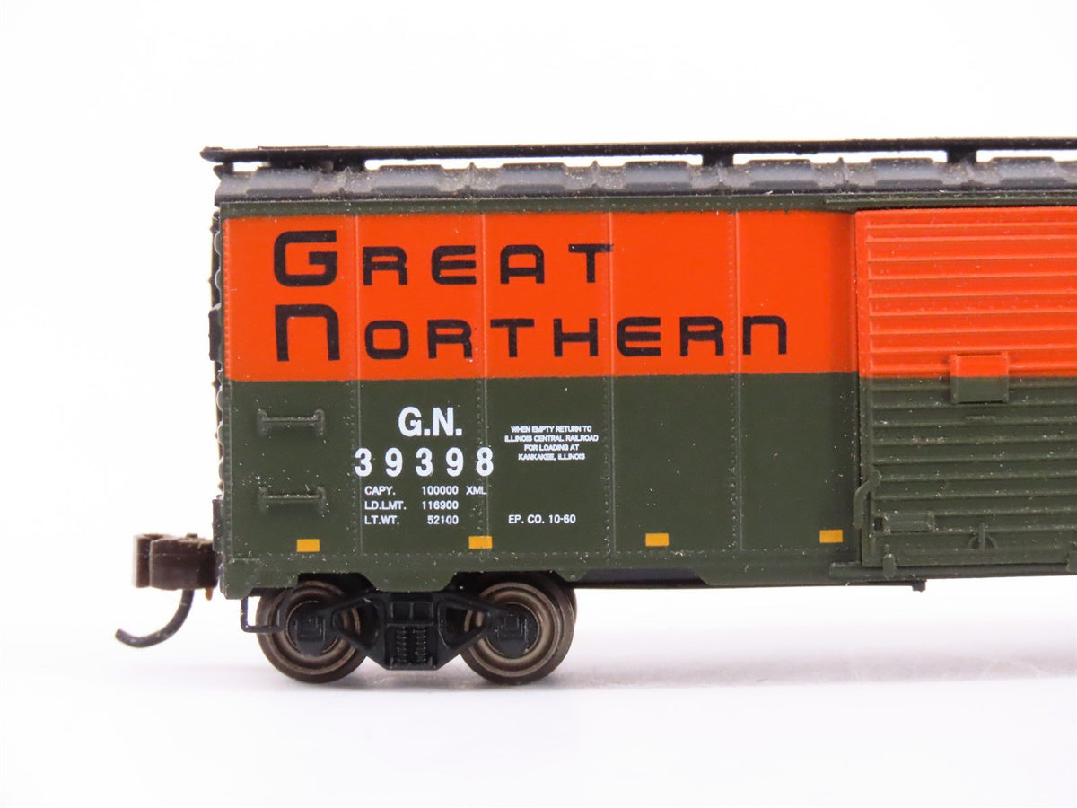 N Scale Bachmann 17059 GN Great Northern 40&#39; Single Door Boxcar #39398