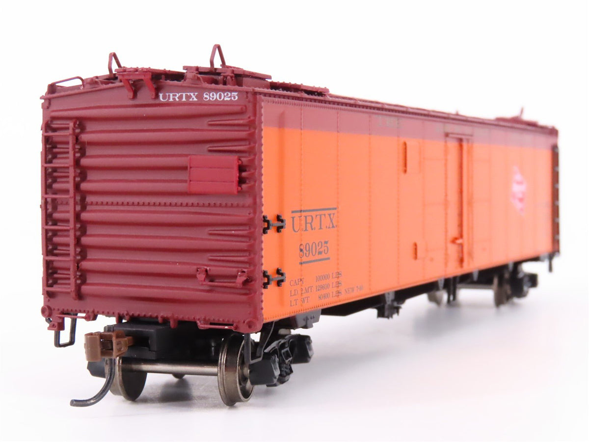 HO Scale Athearn ATH97363 URTX Milwaukee Road 50&#39; Ice Bunker Reefer #89025