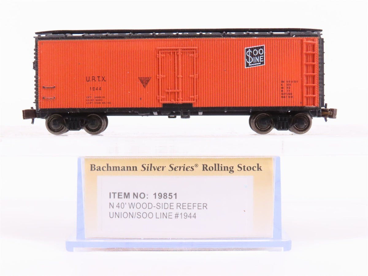 N Scale Bachmann 19801 URTX SOO Line 40&#39; Wood Side Reefer Car #1944