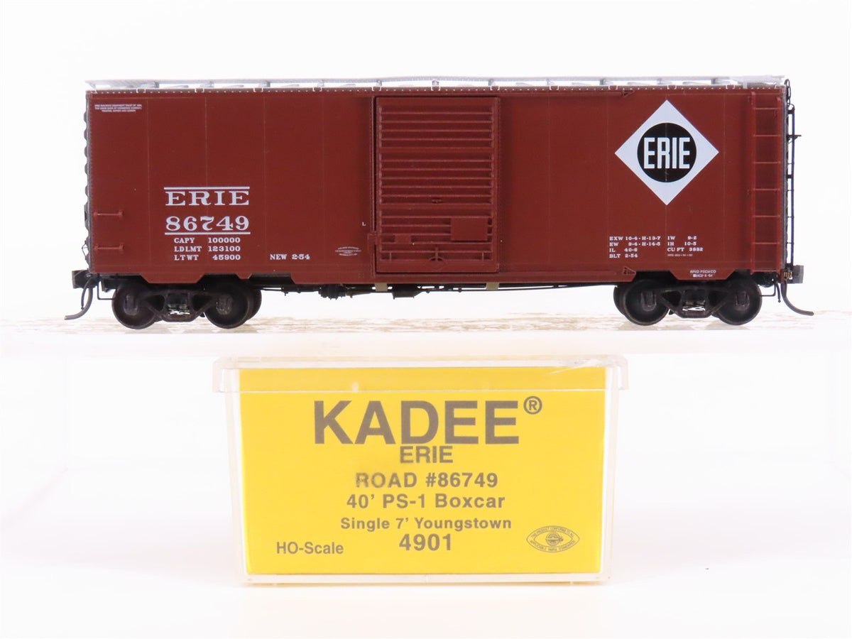 HO Scale Kadee 4901 ERIE Railroad 40&#39; Single Door Box Car #86749