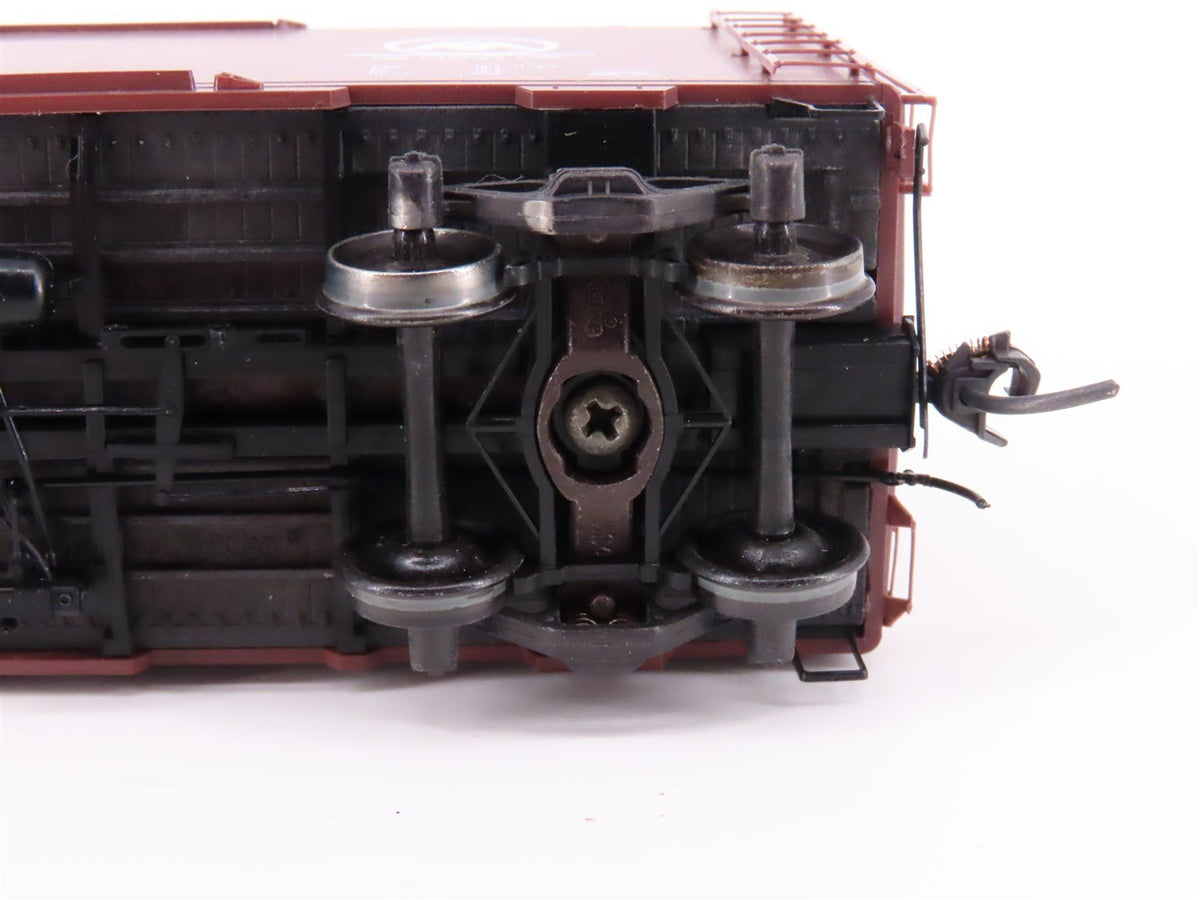 HO Scale Kadee 4013 Monon Railroad The Hoosier Line 40&#39; Single Door Box Car #843