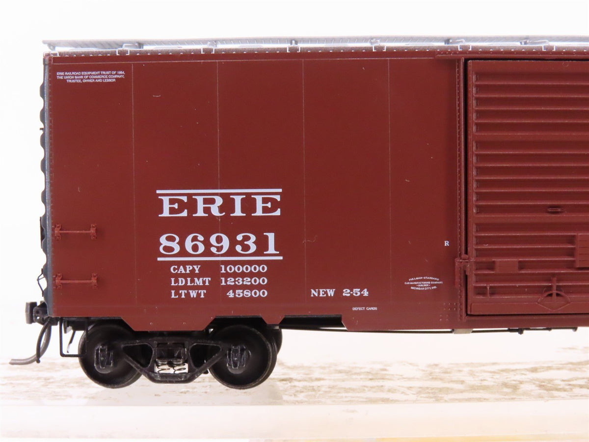 HO Scale Kadee 4907 ERIE Railroad 40&#39; Single Door Box Car #86931