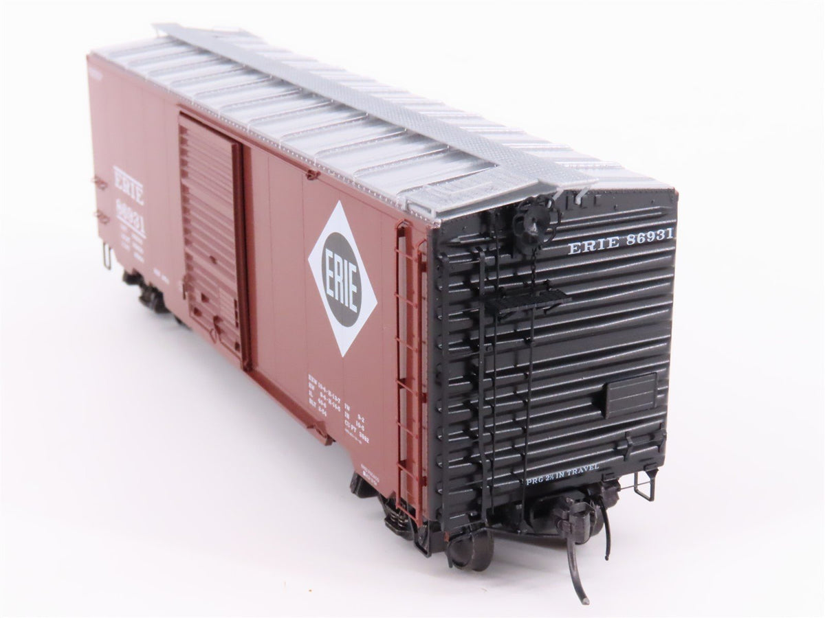 HO Scale Kadee 4907 ERIE Railroad 40&#39; Single Door Box Car #86931